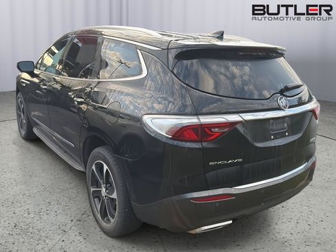Used 2022 Buick Enclave Premium w/ LPO, Touring Package FWD image 10