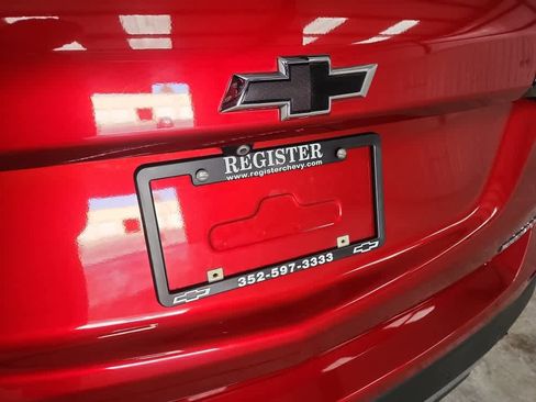 Used 2023 Chevrolet Equinox Premier image 13