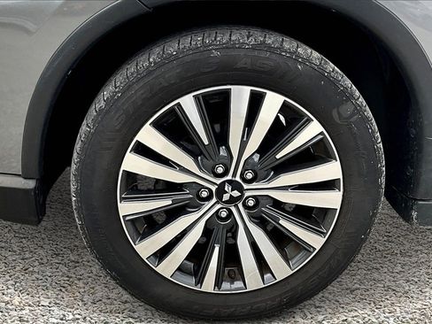 Used 2020 Mitsubishi Outlander SEL image 5