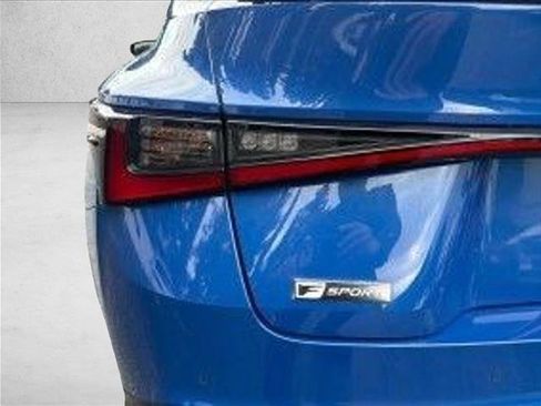 Used 2021 Lexus IS 350 F Sport w/ Dynamic Handling Package image 12