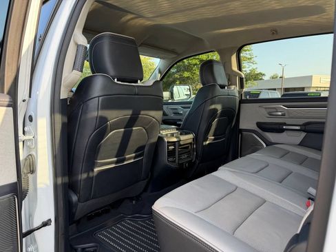 Used 2022 RAM 1500 Limited AWD/4WD image 28