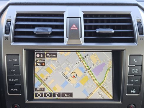 Used 2021 Lexus GX 460 Premium image 19