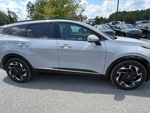 Used 2024 Kia Sportage SX FWD image 7