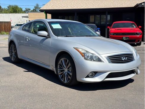 Used 2013 INFINITI G37 x Coupe w/ Premium Pkg AWD/4WD image 3