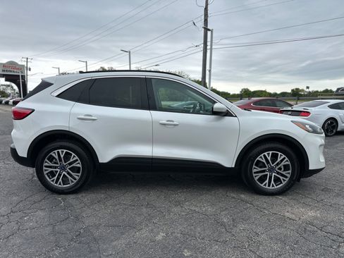 Used 2020 Ford Escape SEL AWD/4WD image 6