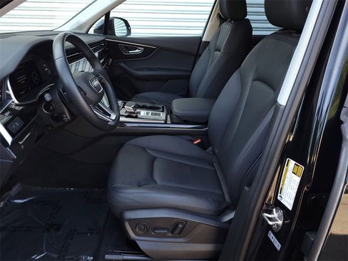 Used 2022 Audi Q7 3.0T Premium Plus w/ Premium Plus Package image 19