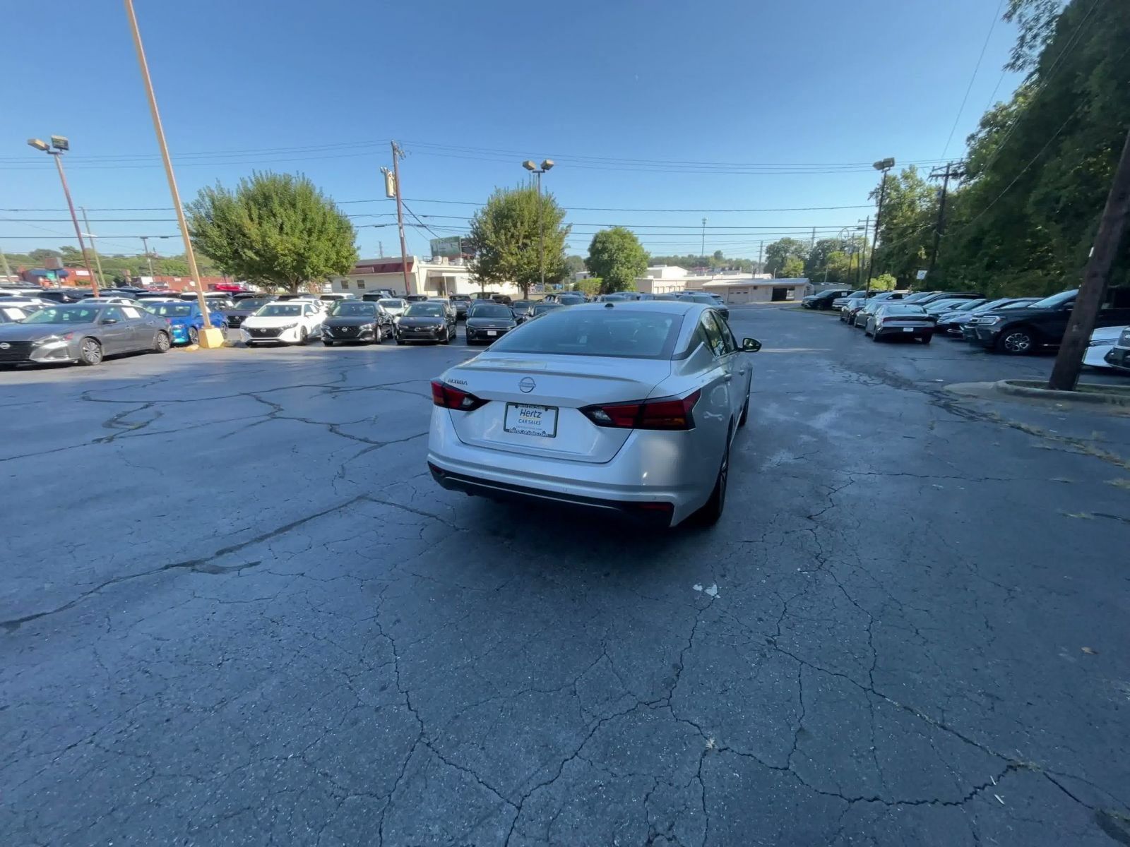 Used 2026 Nissan Altima 2.5 SV FWD image 14