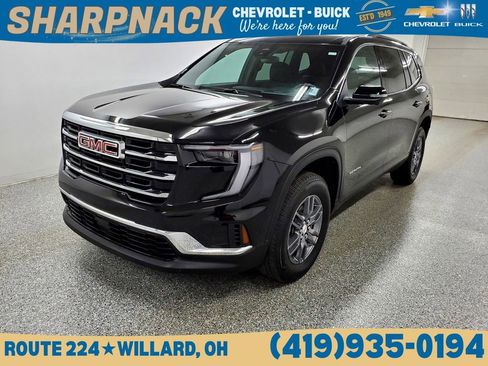 Used 2025 GMC Acadia Elevation image 1