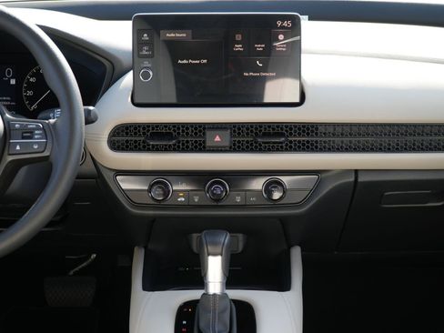Used 2027 Honda HR-V LX image 24