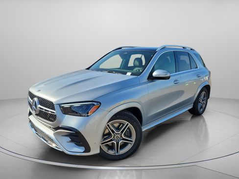 Certified 2026 Mercedes-Benz GLE 450 4MATIC image 2
