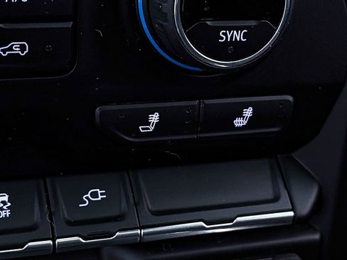 Used 2020 Chevrolet Silverado 1500 RST w/ Texas Edition image 25