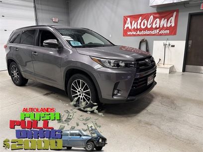 Used 2018 Toyota Highlander SE