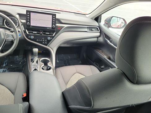 Certified 2022 Toyota Camry LE w/ Audio Upgrade Package FWD image 13