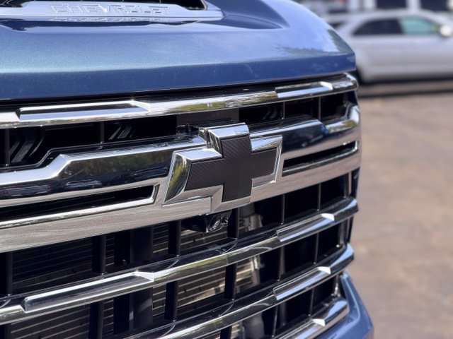 Used 2026 Chevrolet Silverado 3500 LTZ w/ LTZ Plus Package AWD/4WD image 31