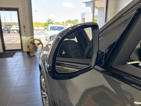 New 2026 BMW X7 xDrive40i w/ M Sport Package image 15