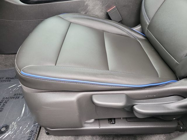 Used 2025 Buick Envista Sport Touring FWD image 22