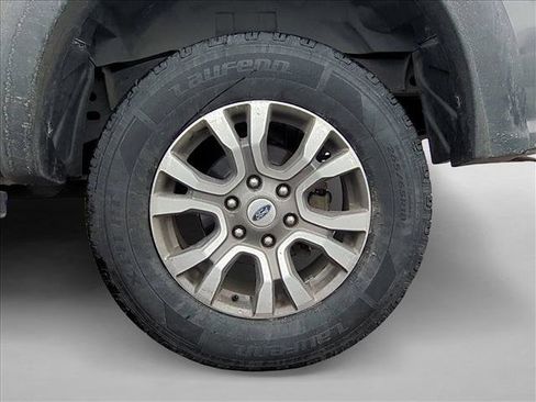 Used 2019 Ford Ranger Lariat w/ Equipment Group 501A Mid image 14