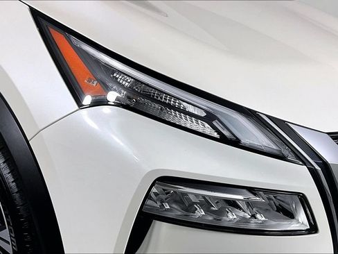 Used 2021 Nissan Rogue SV FWD image 28