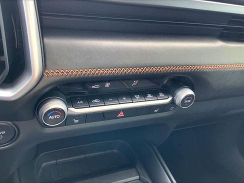 Certified 2025 MAZDA CX-50 AWD 2.5 Hybrid w/ Premium Pkg image 33