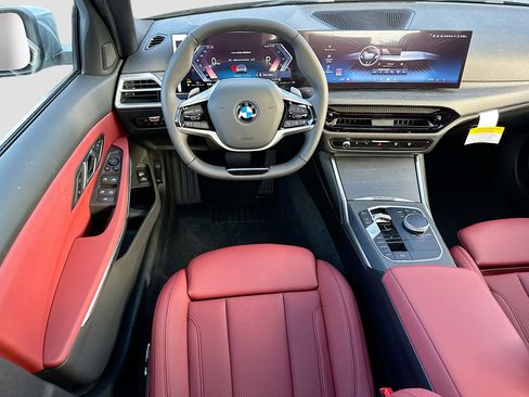 New 2026 BMW 330i Sedan w/ Convenience Package image 17