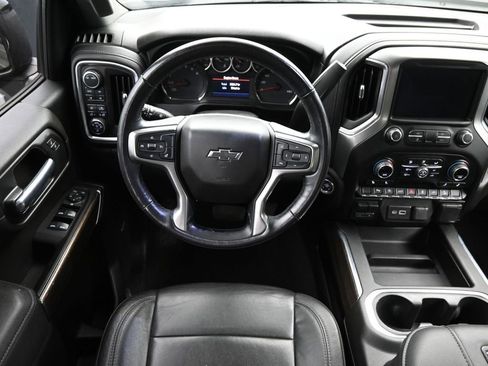Used 2020 Chevrolet Silverado 1500 LT Trail Boss AWD/4WD image 12