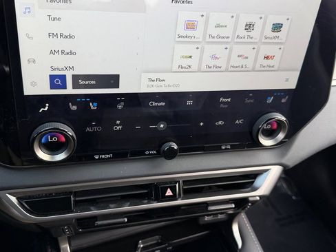Certified 2024 Lexus RX 350 Premium w/ Accessory Package (Z1) AWD/4WD image 22