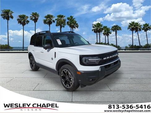 Used 2025 Ford Bronco Sport Outer Banks w/ Outer Banks Tech Package+ image 1
