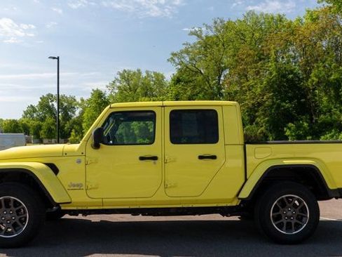 Used 2023 Jeep Gladiator Overland w/ Popular Equipment Package AWD/4WD image 9