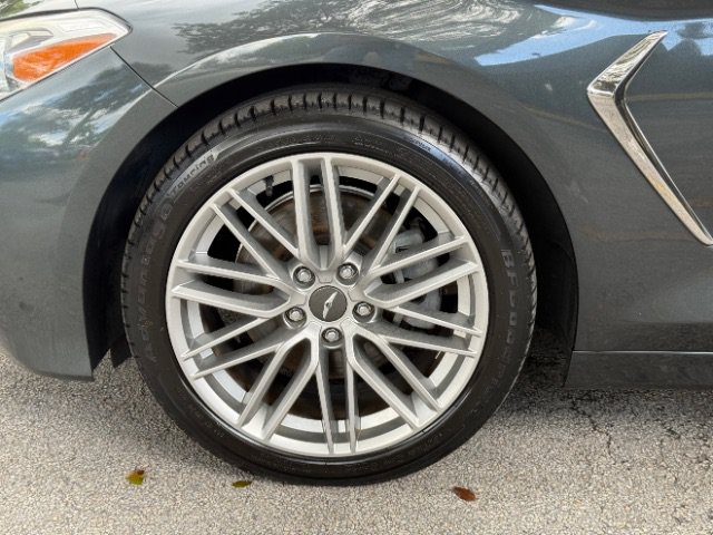 Used 2020 Genesis G70 2.0T w/ Elite Package RWD image 10