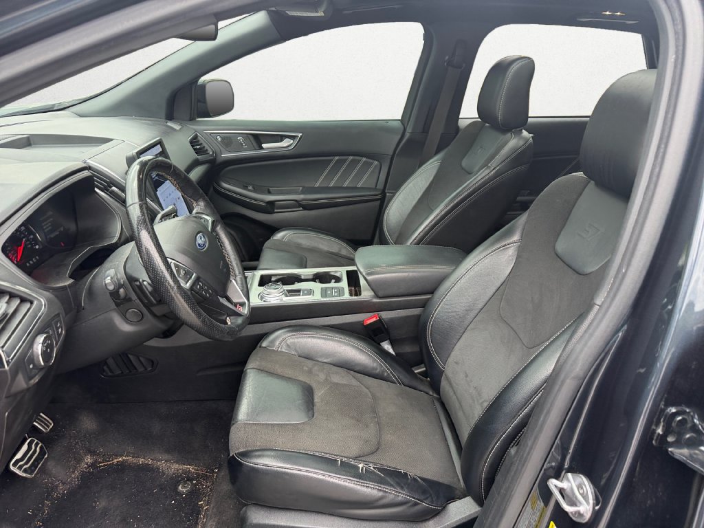 Used 2022 Ford Edge ST w/ Equipment Group 401A AWD/4WD image 4