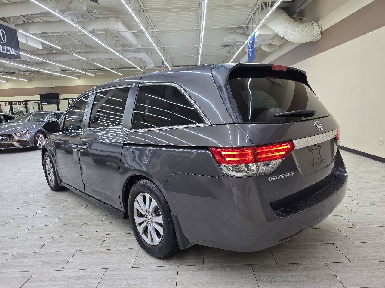Used 2015 Honda Odyssey EX-L image 8