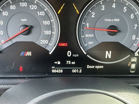 Used 2018 BMW M3 image 15
