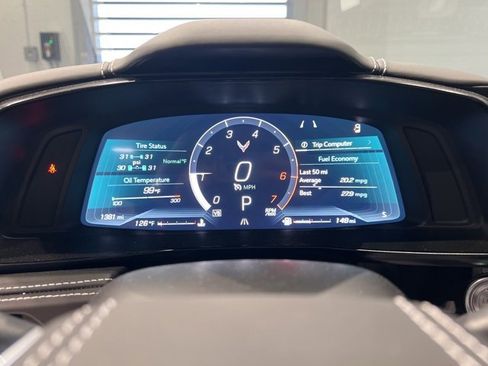 Used 2024 Chevrolet Corvette Stingray Premium Cpe w/ Battery Protection Package image 49