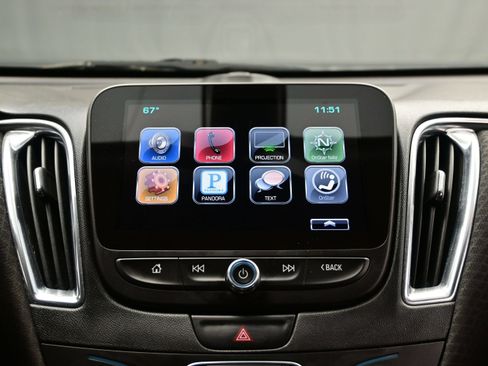 Used 2016 Chevrolet Malibu LT FWD image 19