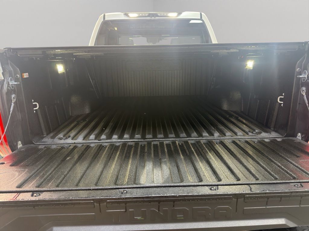 Used 2025 Toyota Tundra Platinum AWD/4WD image 20