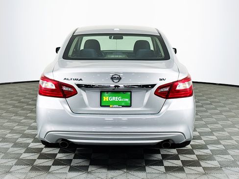 Used 2017 Nissan Altima 2.5 SV image 8