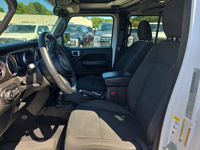 Used 2018 Jeep Wrangler Unlimited Sport S AWD/4WD image 23