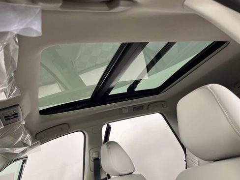 New 2026 Nissan Pathfinder SL w/ SL Premium Package image 33