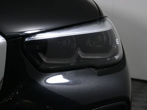 Used 2023 BMW X5 xDrive40i w/ Premium Package AWD/4WD image 11