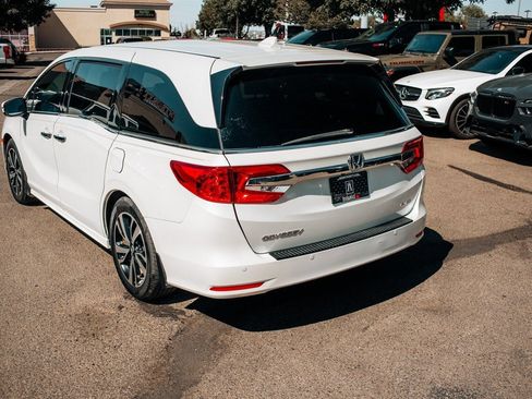 Used 2018 Honda Odyssey Elite image 16