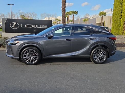 New 2026 Lexus RX 450h AWD image 2