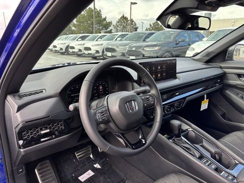 New 2025 Honda Accord Sport image 18