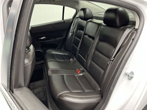 Used 2016 Chevrolet Cruze LTZ w/ Sun, Sound and Sport Package FWD image 11