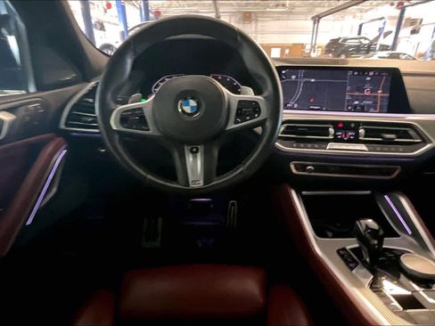 Used 2021 BMW X6 M50i w/ Premium Package AWD/4WD image 5