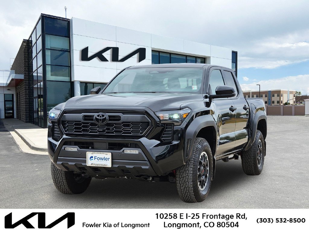 Used 2026 Toyota Tacoma TRD Off-Road w/ TRD Off Road Upgrade Package AWD/4WD image 1