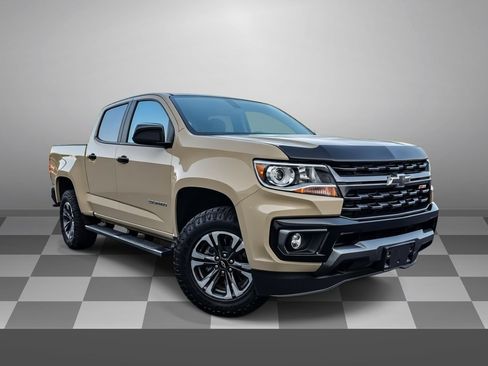 Used 2022 Chevrolet Colorado Z71 AWD/4WD image 1