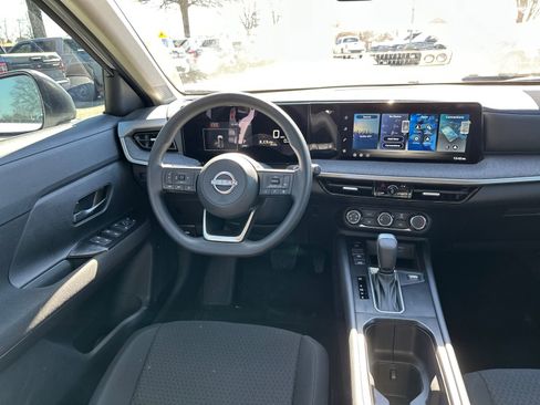 New 2026 Nissan Kicks S w/ Charging Package FWD image 22