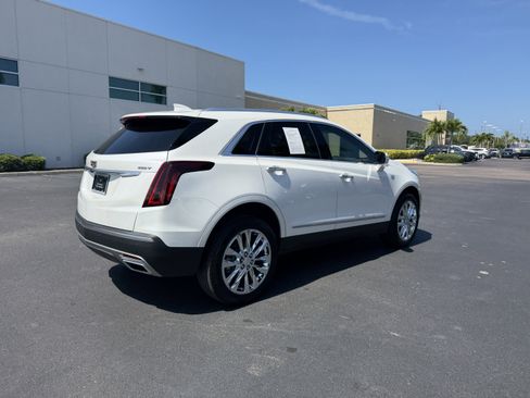 Certified 2023 Cadillac XT5 Premium Luxury FWD image 3