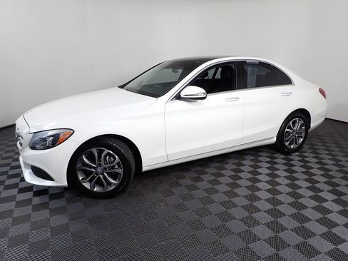 Used 2016 Mercedes-Benz C 300 4MATIC Sedan image 11