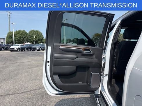 Used 2025 Chevrolet Silverado 2500 High Country w/ High Country Premium Package image 20